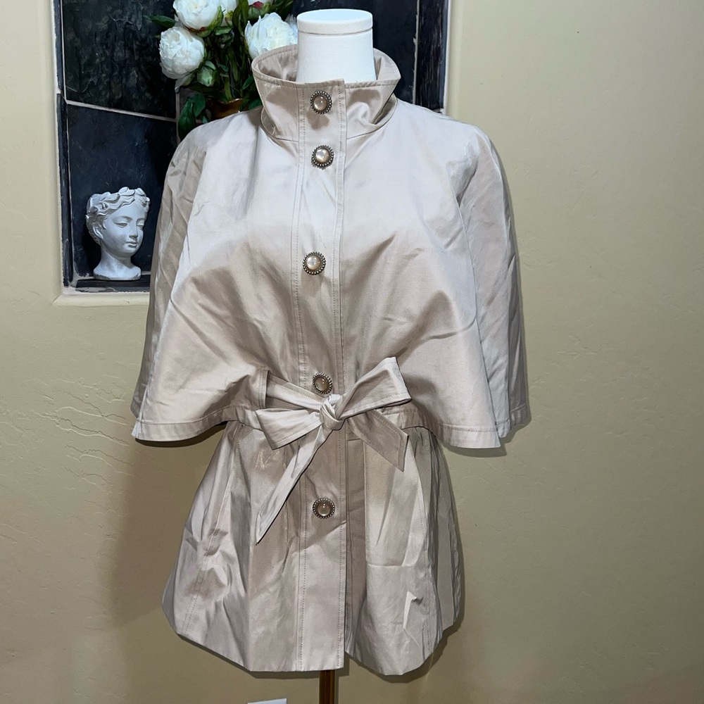 Betsy Johnson Cape Jacket Size Medium